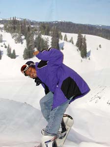 0433snowboarding