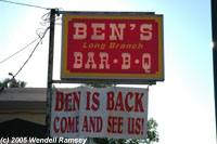 Ben's BBQ sign
